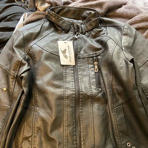 Mens Small Black Vegan leather jacket